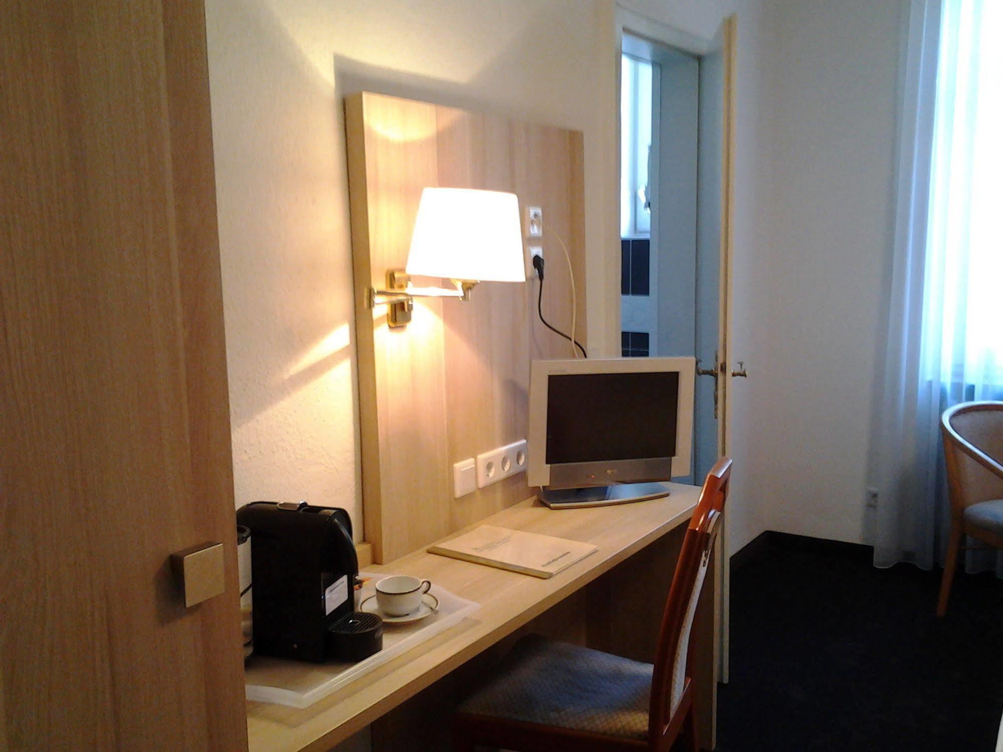 Centralhotel Garni Offenburg Kültér fotó