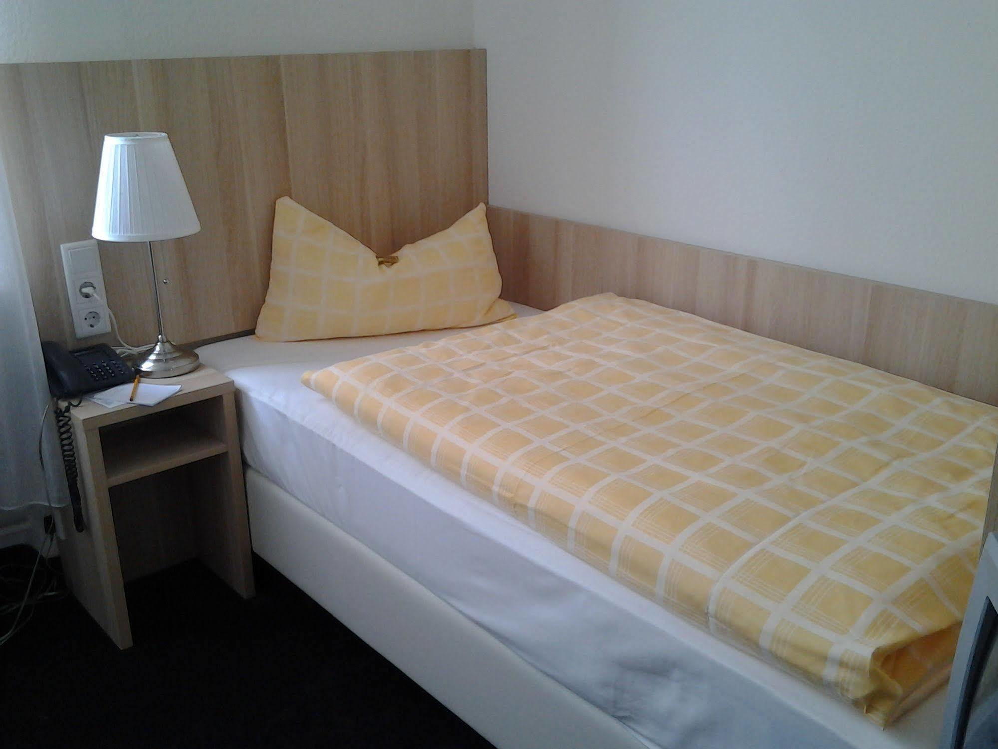 Centralhotel Garni Offenburg Kültér fotó